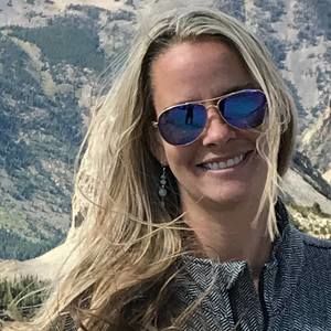 Meet your Posher, Zainya